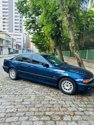 BMW 528i 2.8 SEDAN 24V GASOLINA 4P AUTOMÁTICO BMW 528i 2.8 SEDAN 24V GASOLINA 4P AUTOMÁTICO